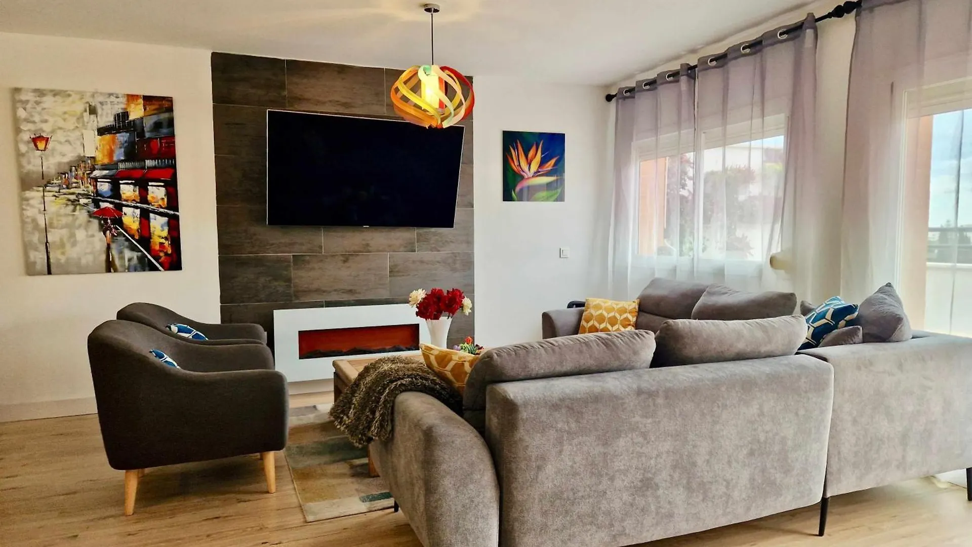 Sr Luxury Penthouse Torremolinos location